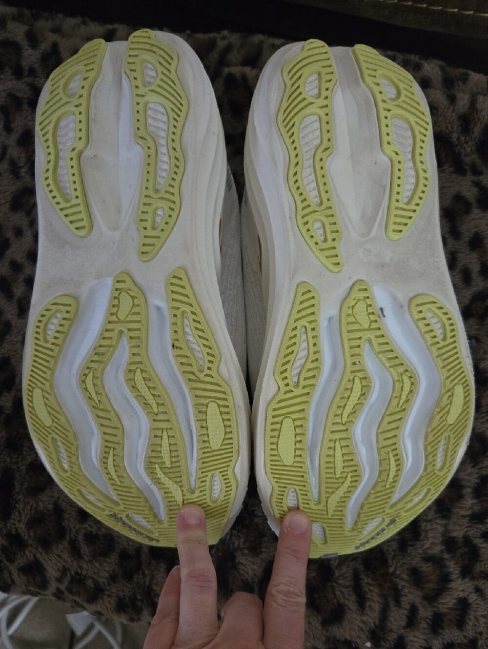 Brooks Glycerin Max Running Shoes - Picture 3 of 4